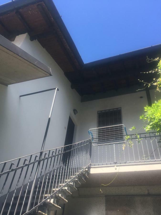 Delizioso Appartamento In Corte Vittuone Buitenkant foto